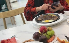 日本A片把舌头伸进粉嫩视频